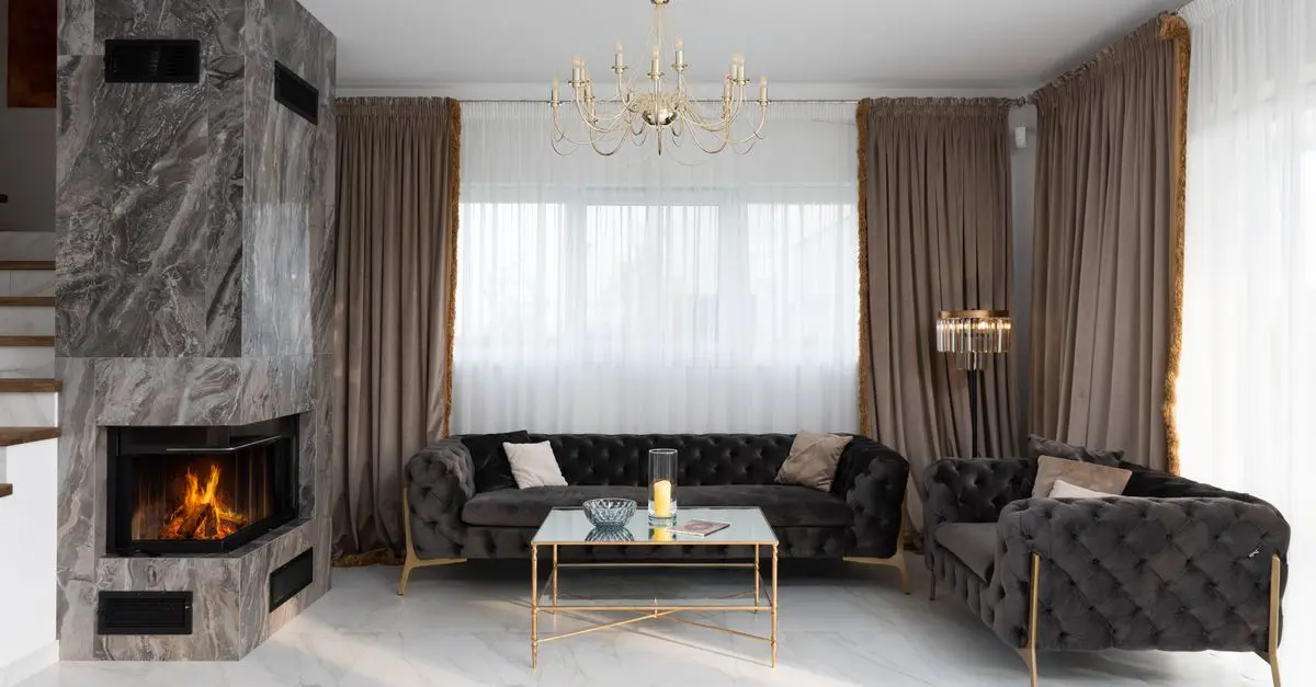 Comparatif des styles de meubles modernes et classiques